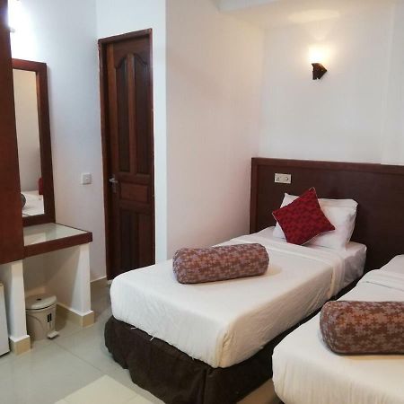 Beach Arena Inn Hulhumale Exterior foto